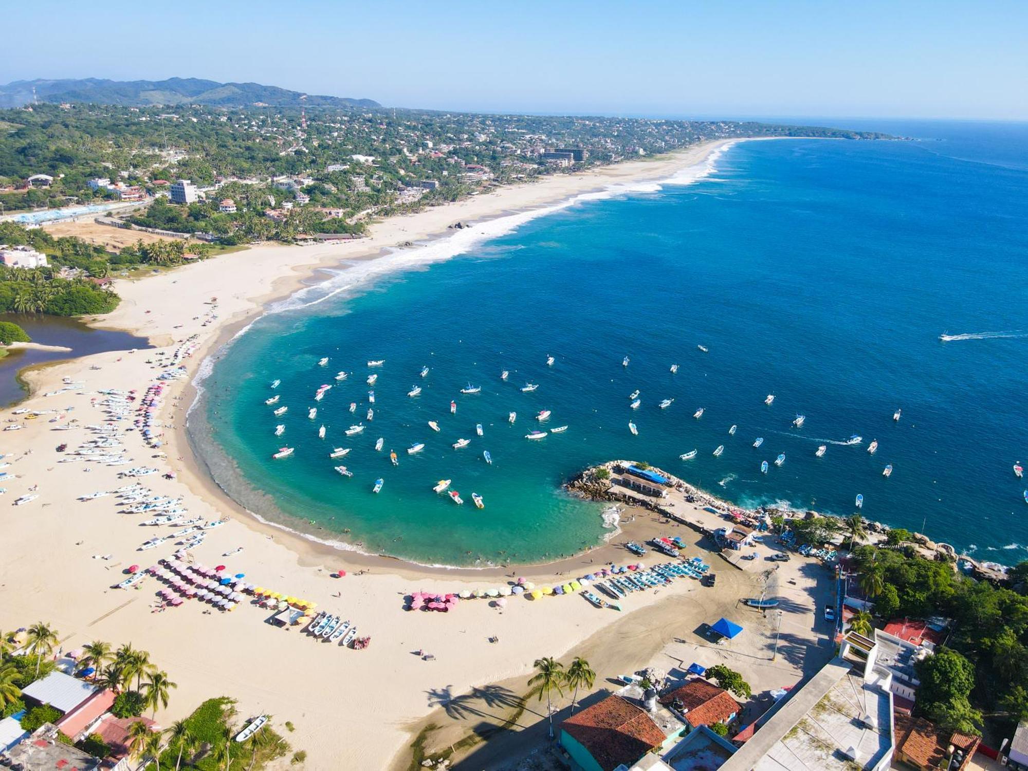 Отель Esencia Puerto Escondido Пуэрто-Эскондидо Экстерьер фото