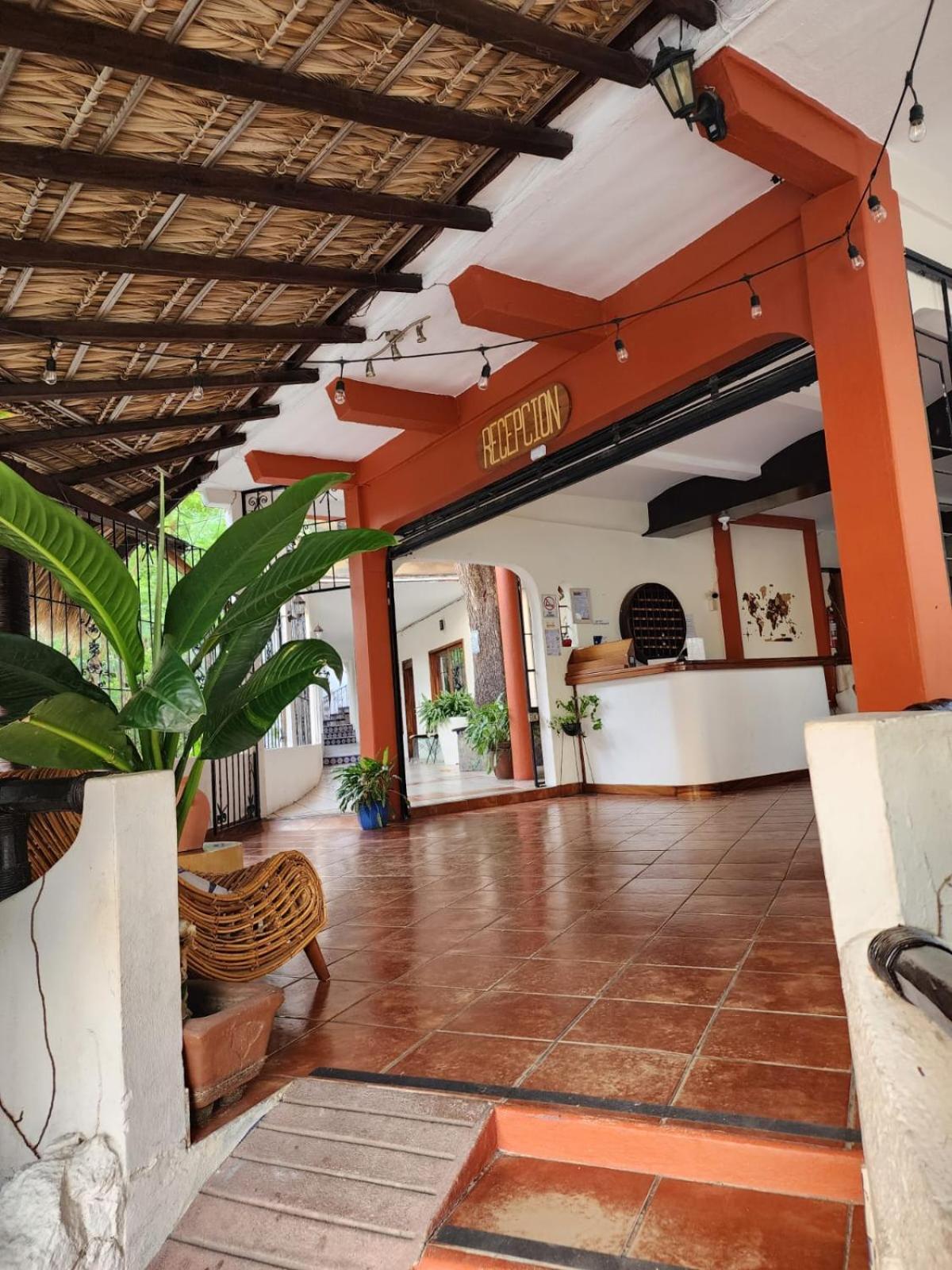 Отель Esencia Puerto Escondido Пуэрто-Эскондидо Экстерьер фото